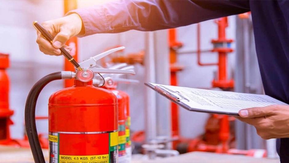 شارژ و فروش کپسول آتش نشانی و لوازم ایمنی در تبریز